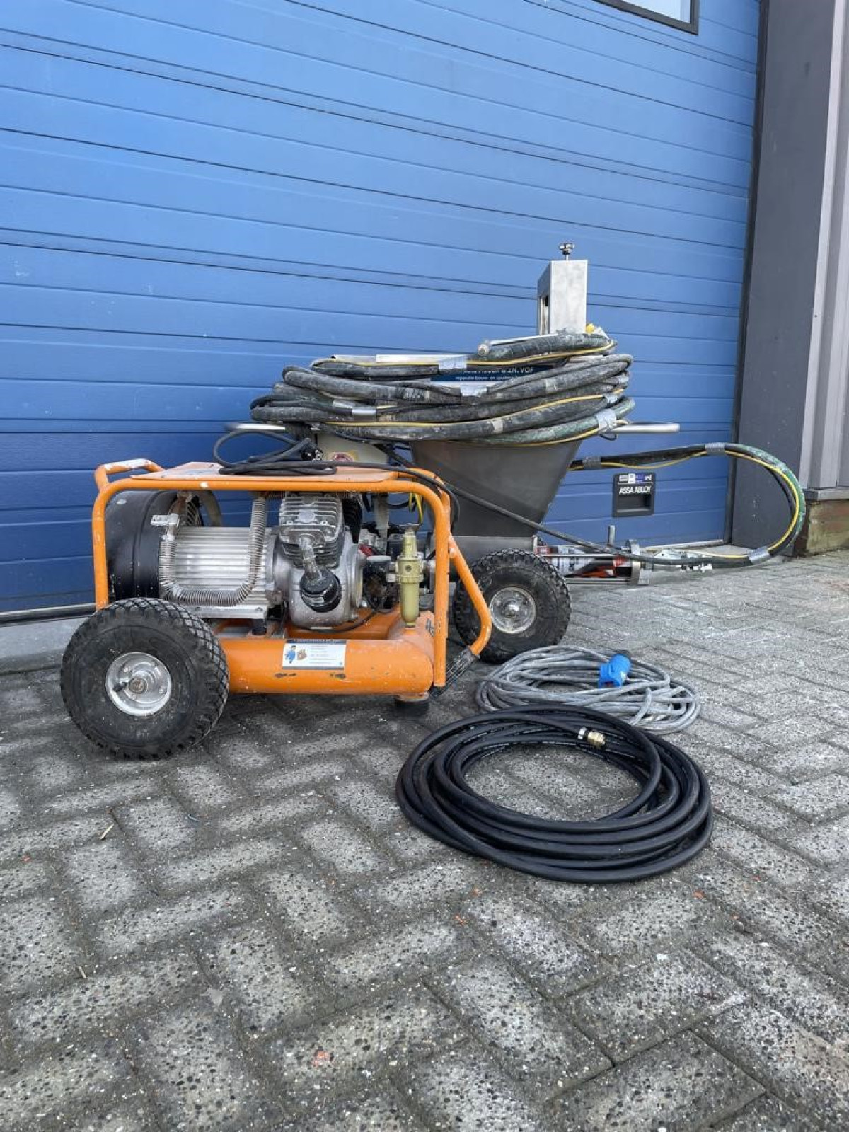 GBT spackspuit GB250 met Kaeser compressor 